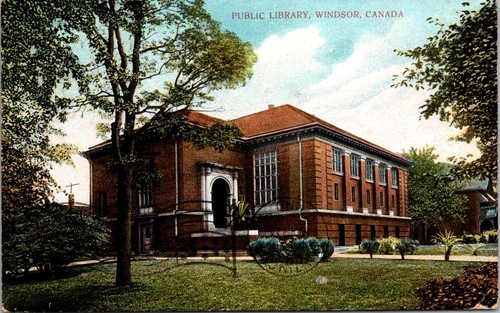 Public Library Windsor Canada Postcard - Foto 1 di 2