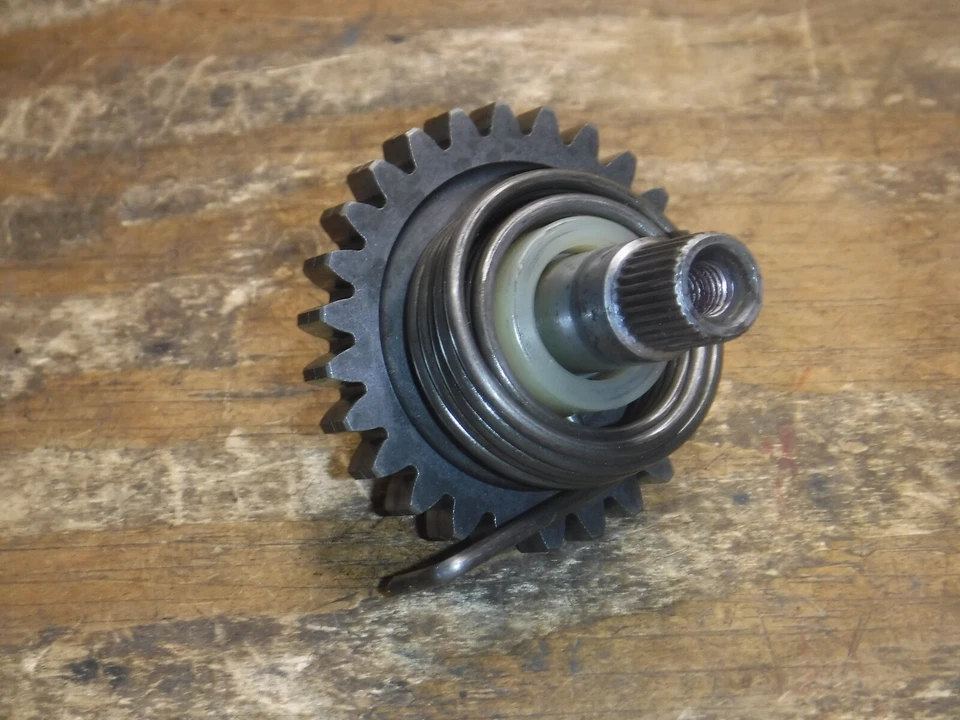 1997 Kx250  (A) Kick Start Shaft Kicker Drive Gear Assembly - Image 2 of 4