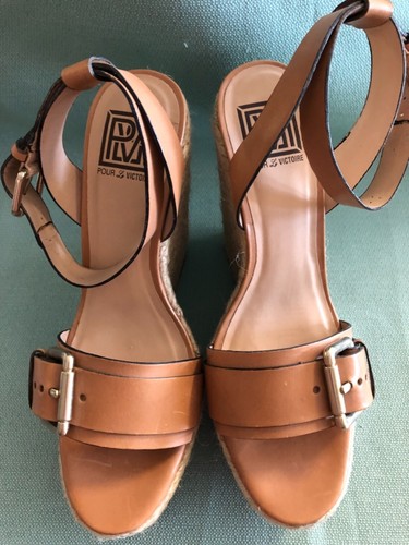 tan wedges size 9