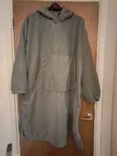 Brentfords Hooded Towel Poncho Adult Absorbent Dry Beach Swim Bath Changing Robe