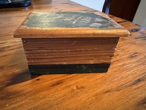 Totem Pole Cedar Box - Picture 3 of 8