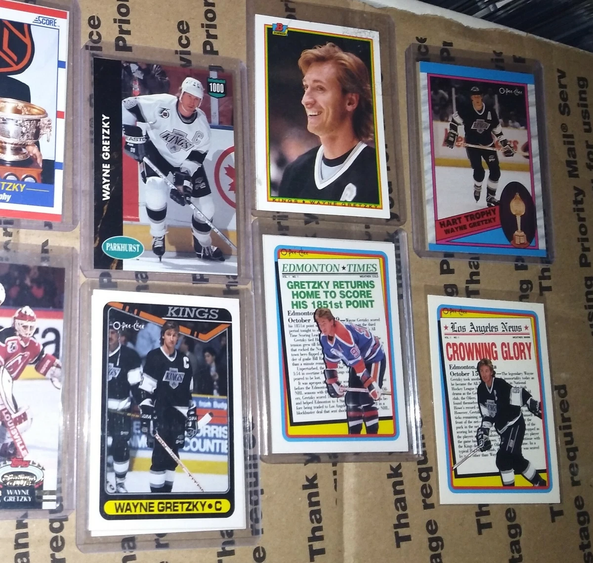 Lot Of (12) Wayne Gretzky Hockey Cards With 1986-87 Topps, 57% OFF