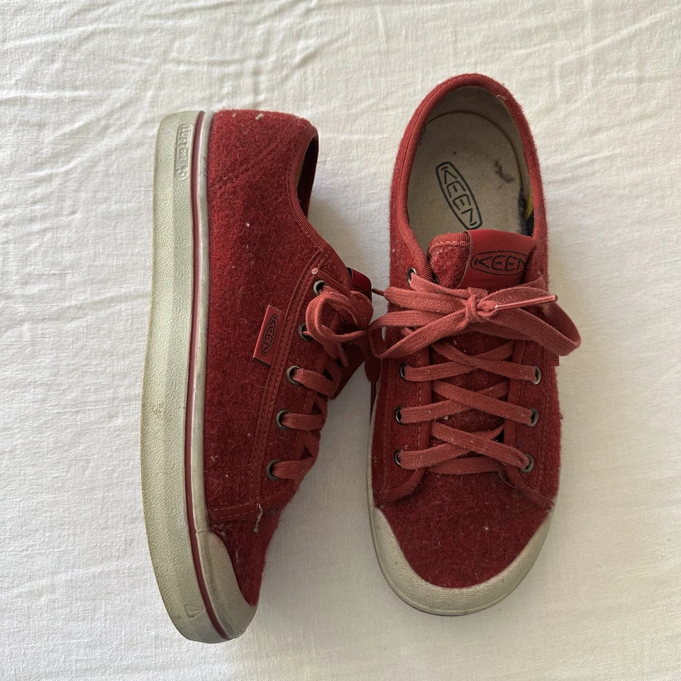 Keen Zapatos Mujer Talla 8 Rojo Fieltro Encaje Tenis Elsa Parte Superior Baja Informal Luft Cell Foto 2 de 4