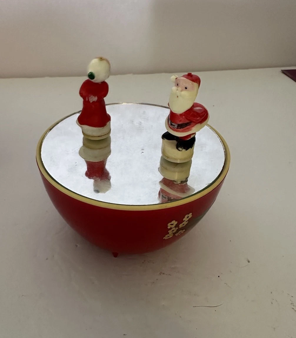 Musical Dancing Santa In Collectible Music Boxes (1970-Now) for