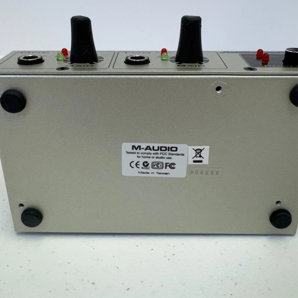 M-Audio Audio Buddy Microphone Preamp and Direct Box  2-Channel - Image 4 of 4