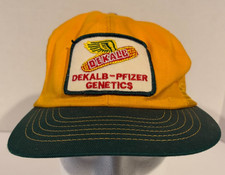 Vintage 1980s DEKALB Pfizer Genetics Swingster Snapback Trucker USA