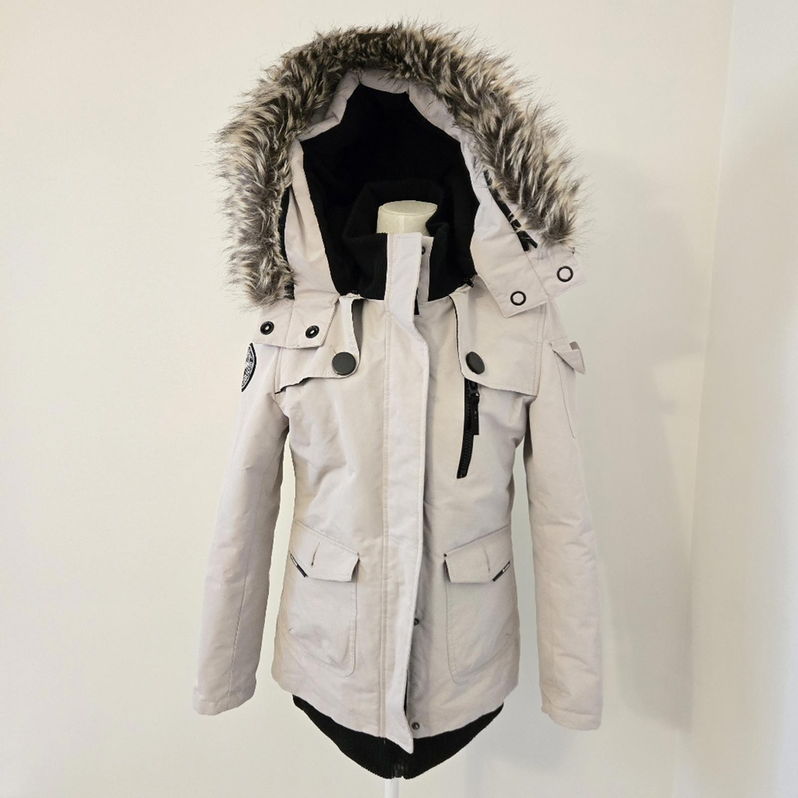 Noize Winter Jacket Size Medium - image 1