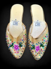 Vintage Beaded Sequined Slippers Gold Flats Size 8 Made in Hong Kong KHL