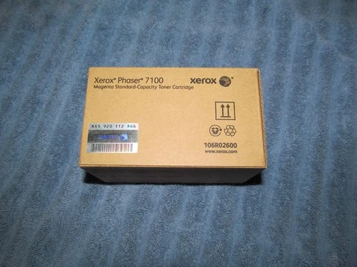 Xerox Phaser 7100 Magenta 106R02600 Toner Cartridge, New Factory Sealed