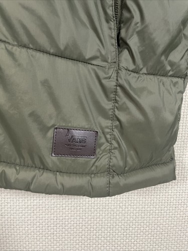 Women’s Vans Puffer Jacket Small Packable/Foldable Green W/Hood 0016 - Picture 2 of 10