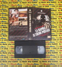 VHS film LA RAPINA AL TRENO POSTALE stanley baker frank finlay DOMOVIDEO (F291)