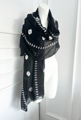 Damen schwarz weiß bestickt Arty Boho lang groß italienisch Halstuch Stola