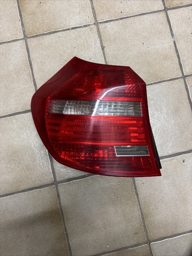 BMW 1 E87 Rücklicht hinten links 63210397034 63216924501 13405110 2.00 26557314