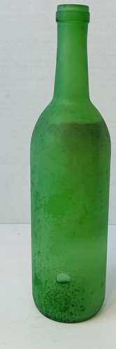 Vintage Emerald Green Etched Dragon Glass Bottle Scented Reed Stick Holder - Picture 4 of 8