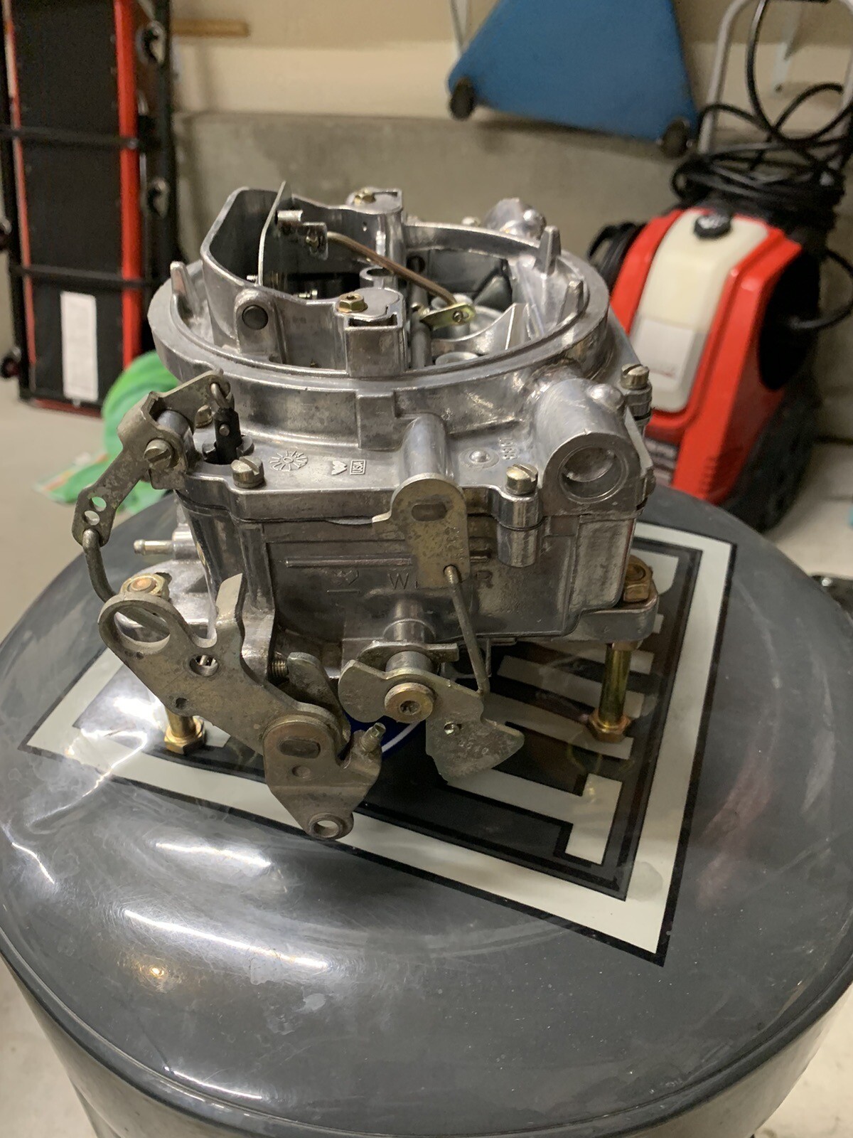 Edelbrock 1405 Performer Series Carter AFB 600 CFM Carburetor Manual