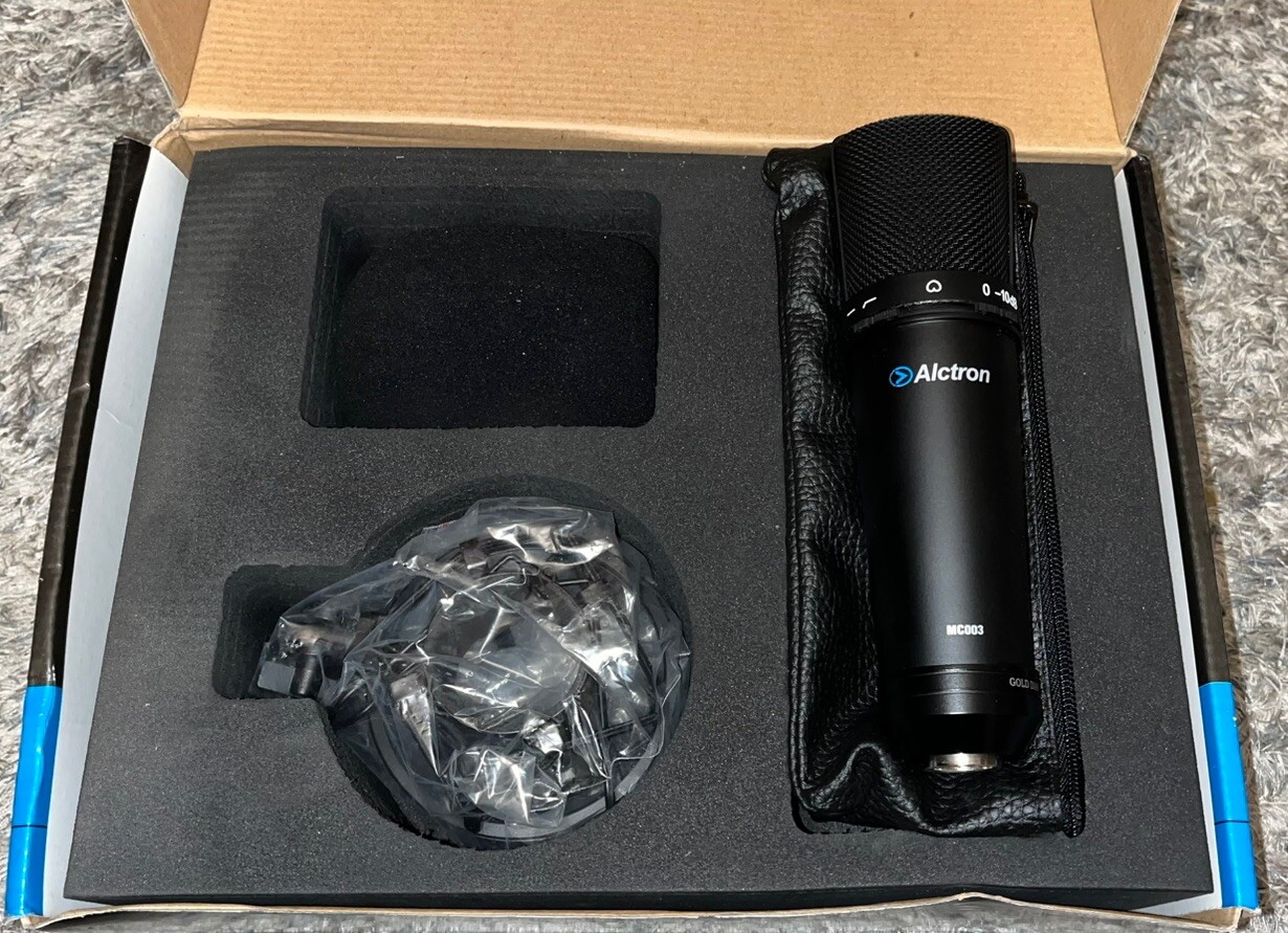 Microphone cardioïde Alctron MC003 en métal brossé avec accessoires de studio