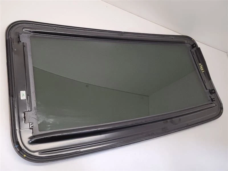 2005-2012 TOYOTA AVALON Sun Roof Sun Roof Glass 63201AA030 05-12 - Image 3 of 4