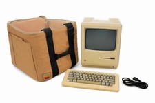 VINTAGE APPLE MACINTOSH 1986 1 MB POWERS UP 