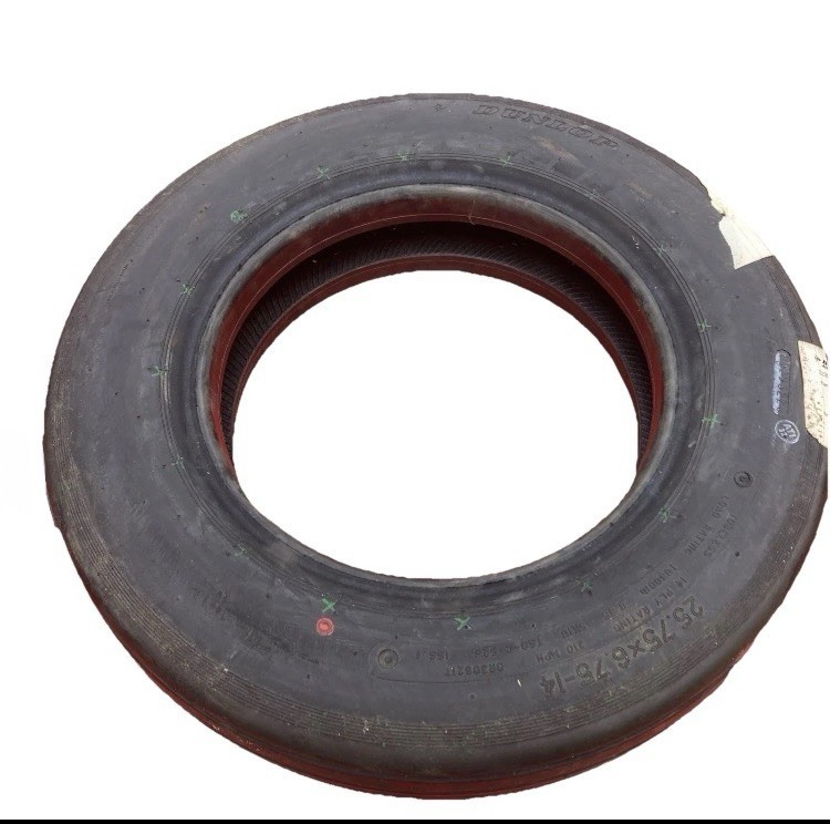 Dunlop Dornier 328 Aircraft Tire, 25.75x6.75-14 p/n DR30621T. Good Condition