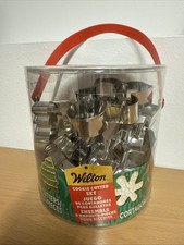 Wilton 18 Piece Metal Christmas Holiday Cookie Cutter Set