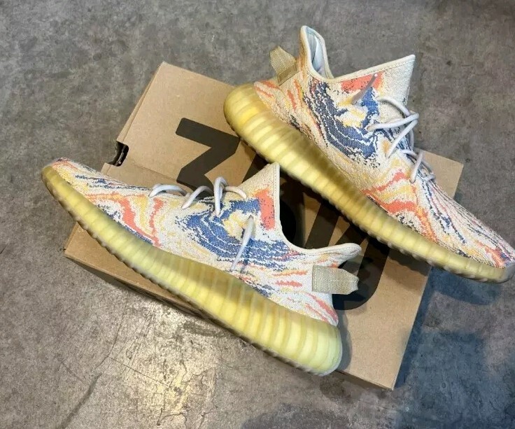 Yeezy 350 V2, OAT, size 13, barely worn. No box, no sole. LIKE NEW!! Amazon.com | Adidas Yeezy Boost 350 V2  main image 4