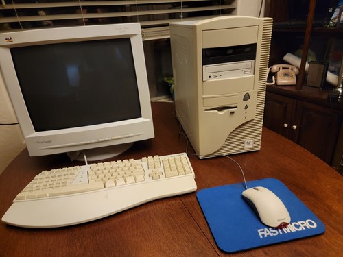 Vintage Y2k SOYO Mid PC Tower Desktop Computer Beige/Weiß! Komplett, ohne OS - Bild 2 von 9