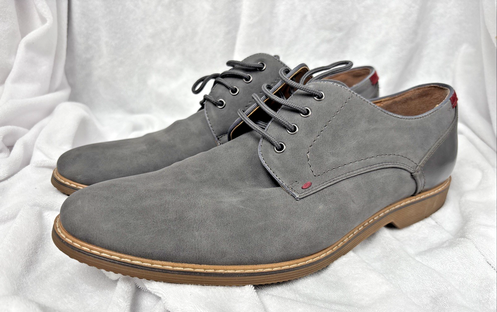SAOLA Scarpa elegante Steve Madden uomo P Ousted Derby in pelle grigia taglia 10 5