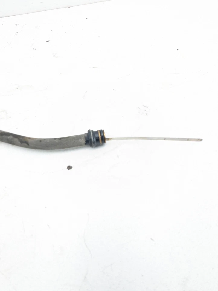 2001-2004 Toyota Sequoia 2WD Engine Oil Dip Stick OEM - Image 2 of 4