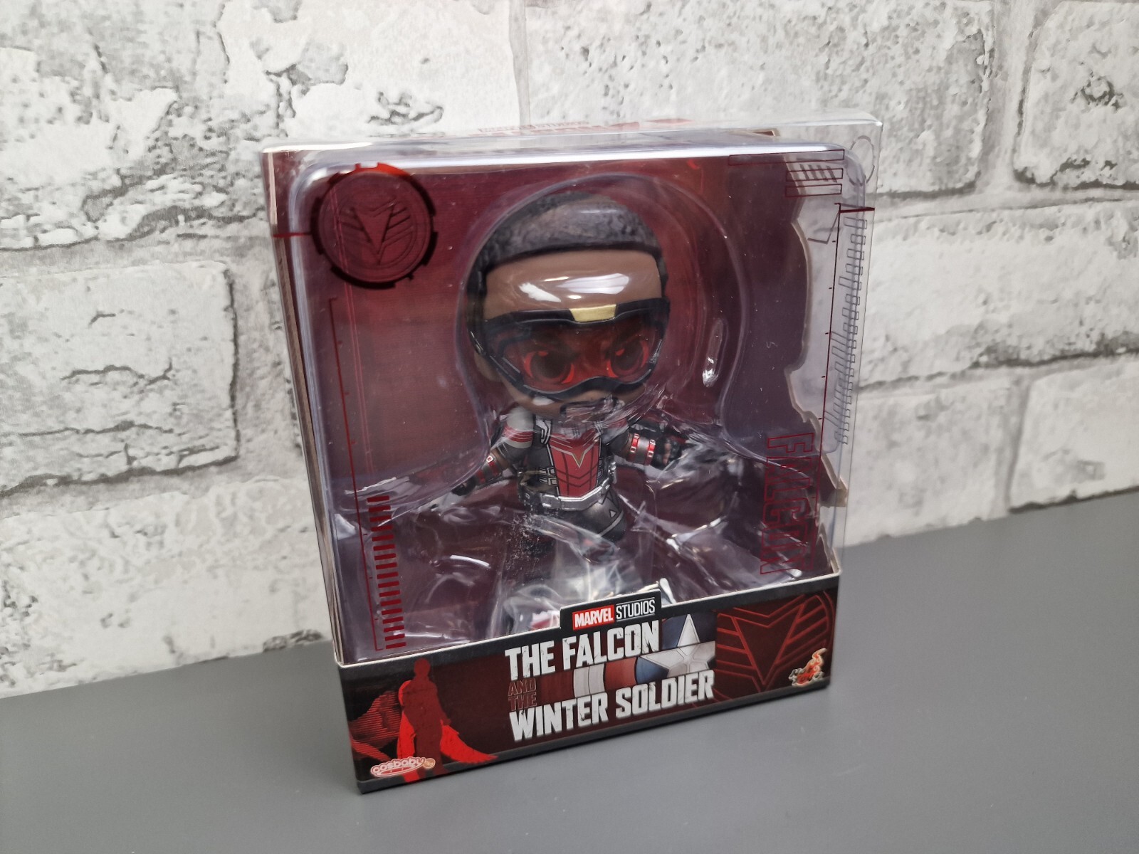Marvel The Falcon And The Winter Soldier Captain America Cosbaby Hot Toys, New
