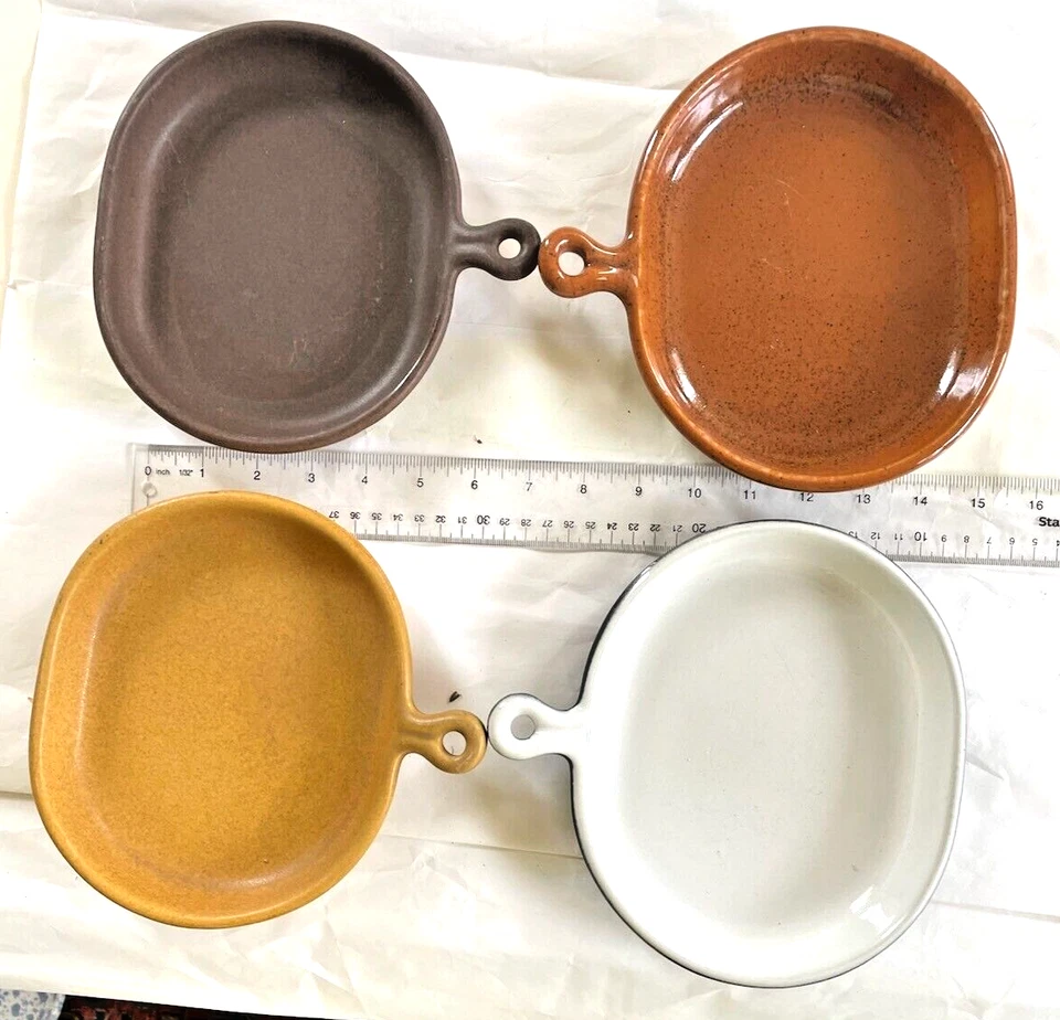 MCM David Gil JUEGO DE 4 PLACAS con asas para dedos - Excelente Estado Foto 2 de 4