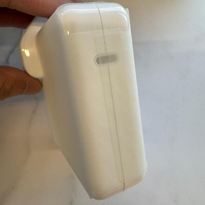 Offizielles Apple 96W USB-C Power Adapter Ladegerät für MacBook Pro Air iPad Pro Air