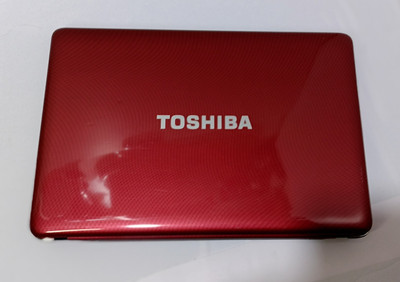 Toshiba Satellite T135D-S1320 Laptop AMD Vision For Part's 