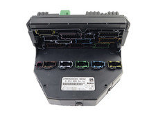 2012-2014 Mercedes-Benz C250 C300 C350 W204 Front SAM Fuse Box A2129003414 OEM