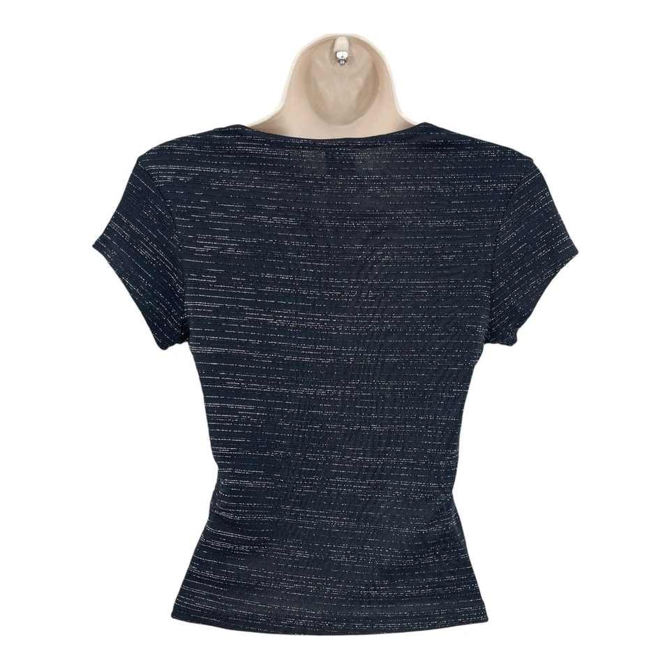 Camisa feminina Y2K RJ Connection envoltório falso tamanho M preta anos 90 ajustada metálica EUA - Imagem 2 de 4