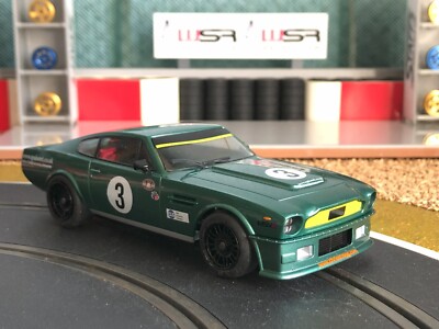 SCALEXTRIC ASTON MARTIN V8 WSR3D CHASSIS MIT MOTORMONTAGEOPTIONEN