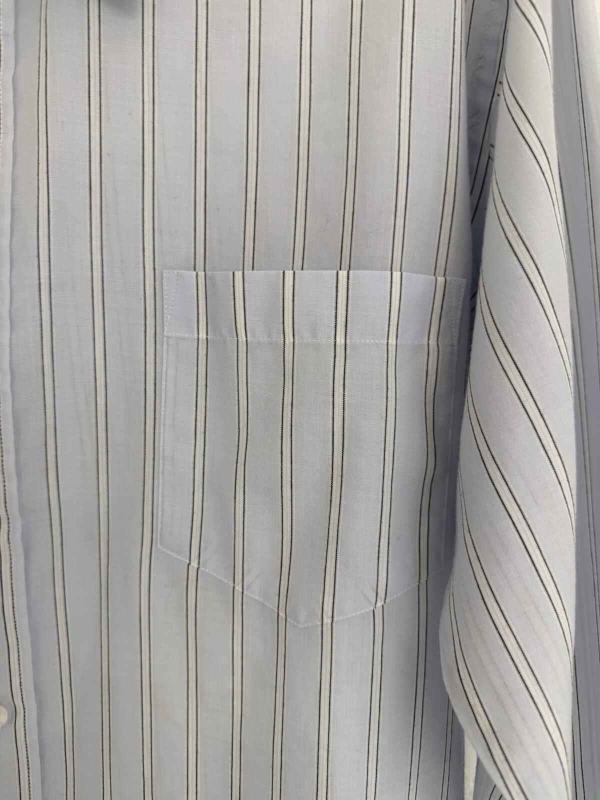 Yves Saint Laurent manica lunga con bottoni (L)