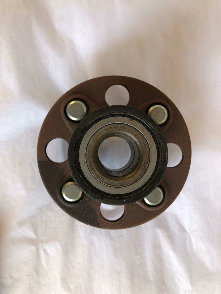 2008 - 2013 Honda Fit rolamento de roda traseira e conjunto de cubo lado esquerdo LH G - Imagem 2 de 4