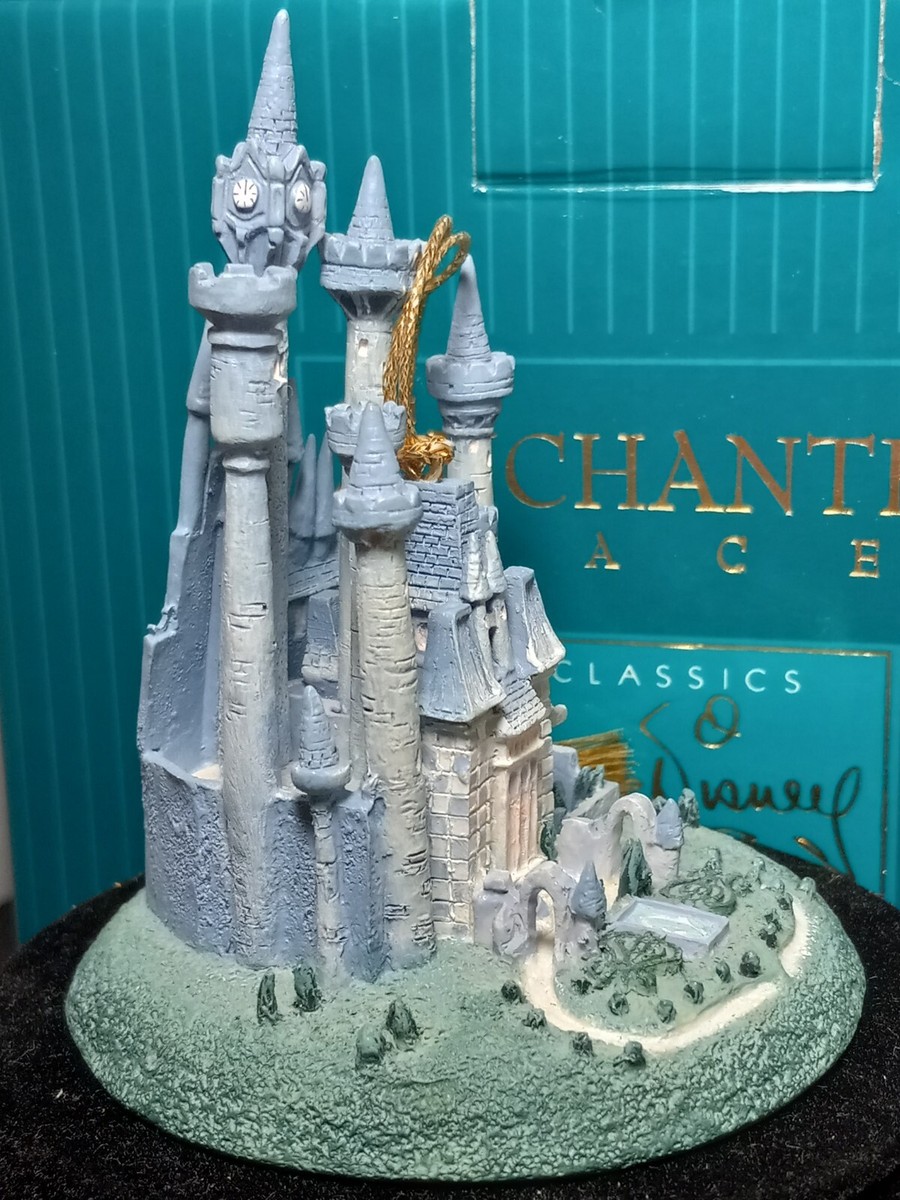 WDCC DISNEY Enchanted Places CINDERELLA'S CASTLE ORNAMENT