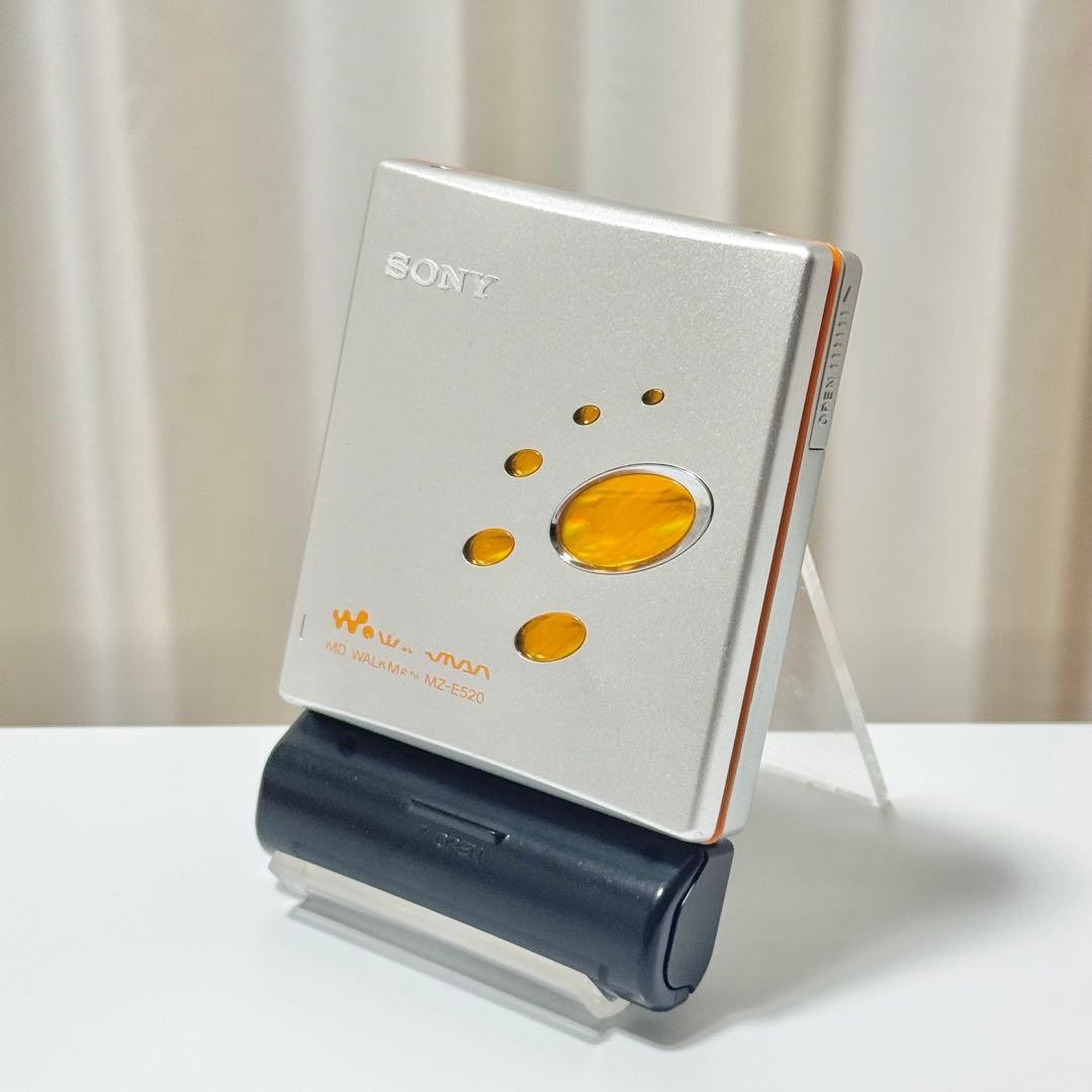 SONY MZ-E520 MD Walkman Portable MiniDisc Player Tested Working