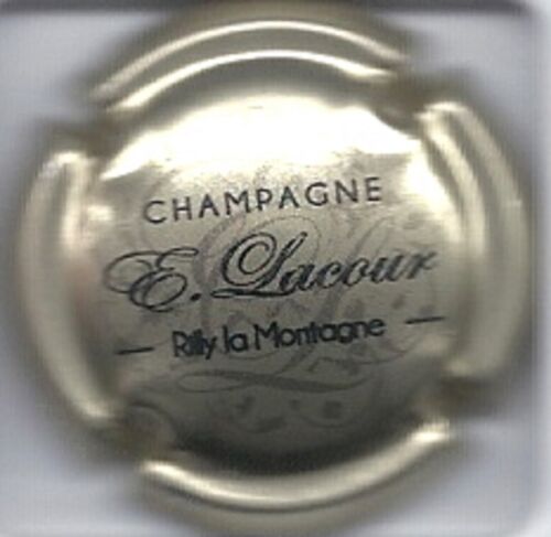 Nouvelle capsule de champagne  LACOUR . E  Fond Or Pale