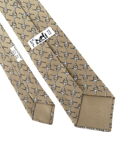 Hermes Tie 835 EA. Silk 100%. Made In France. Authentic. - Picture 2 of 8