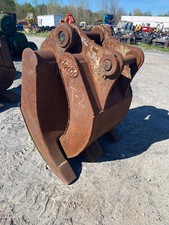 Geith 2 over 3 Excavator Grapple Attachment, 80mm Pins