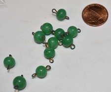 VINTAGE 12 JADE GREEN GLASS CONNECTOR BEADS 7.7mm JAPAN  verdegris  AGED METAL