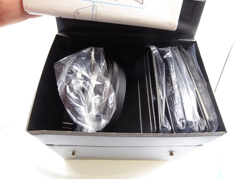 sony vf100t vf 100 t vf100 t filter kit . 8 filters and adapter - Image 3 of 4