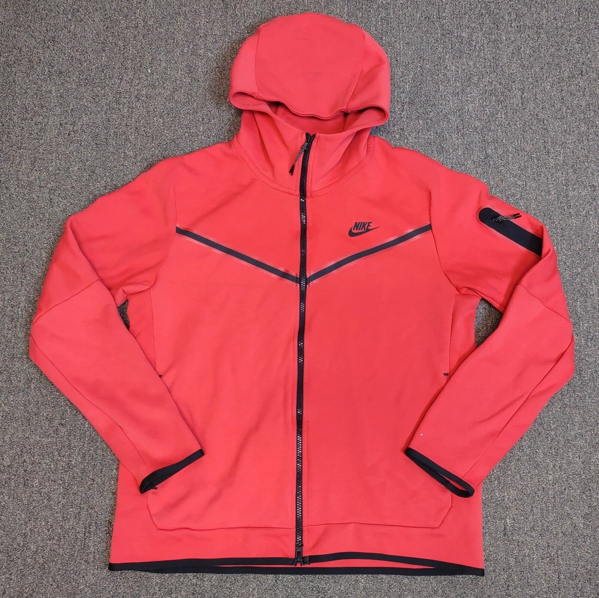 lobster red nike tech