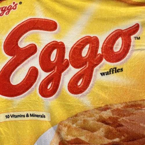 NWT Throw Blanket 45”x60” Eggo Waffles - Picture 2 of 8