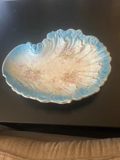 Vtg Limoges Porcelain Shell Shape Dish 9.5” X 12” with Floral Bows Gold Trim