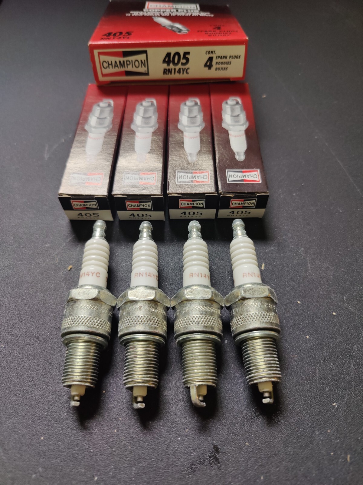 Champion Spark Plug - Copper Plus - 405 RN14YC - SET OF 4