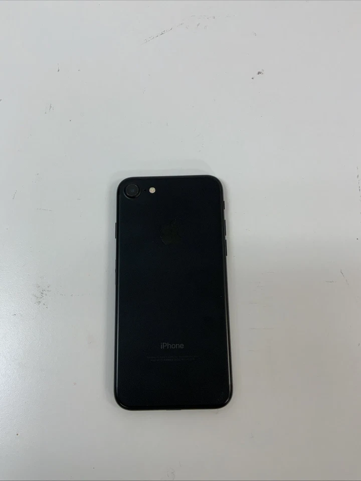 Apple iPhone 7 - Desbloqueado 32 GB Foto 2 de 4