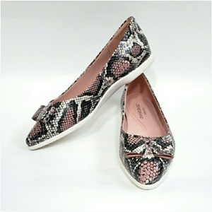 cole haan zerogrand bow skimmer